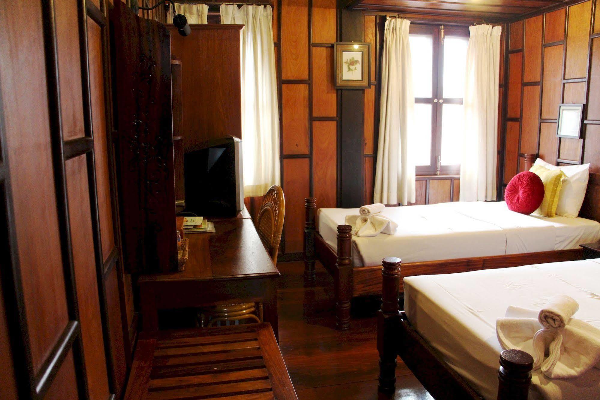 Villa Senesouk Луанг Прабанг Екстериор снимка